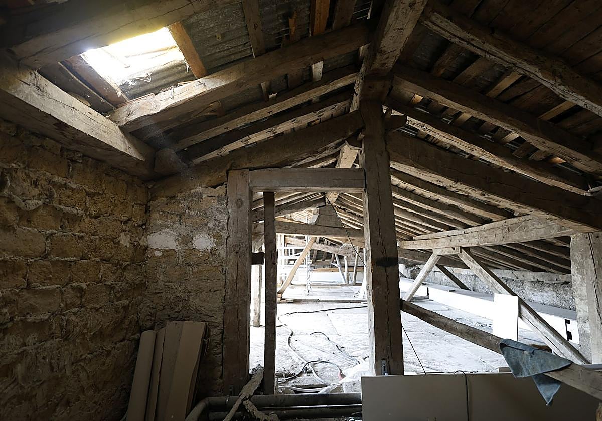 El Palacio Episcopal reformará la cubierta después de dos siglos