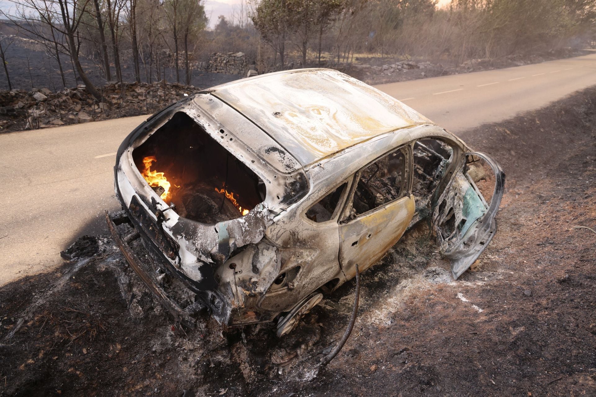 El incendio se descontrola hacia Abejera