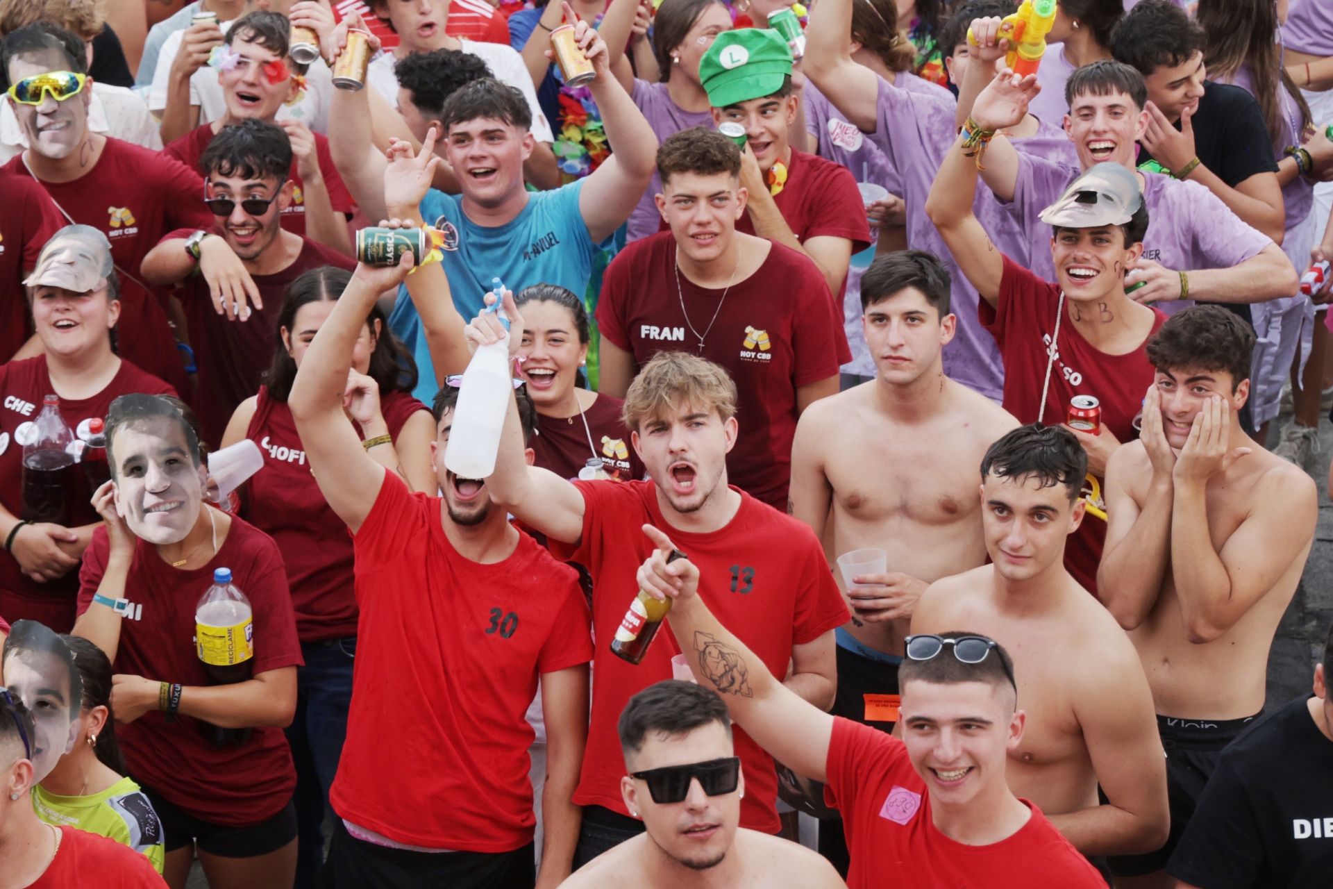 El inicio de las fiestas de Viana de Cega, en imágenes