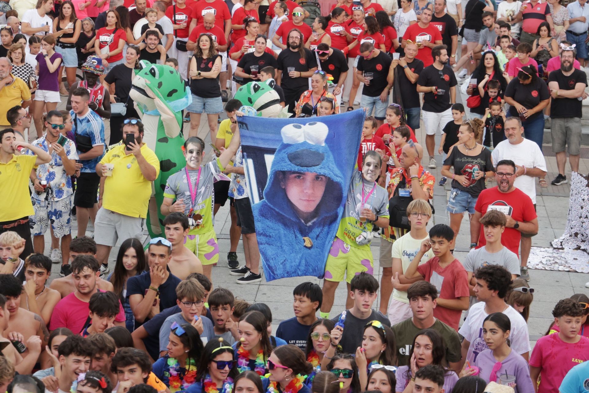 El inicio de las fiestas de Viana de Cega, en imágenes