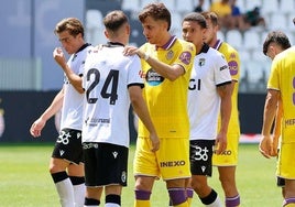 Iván Alejo en el partido ante el Burgos CF.