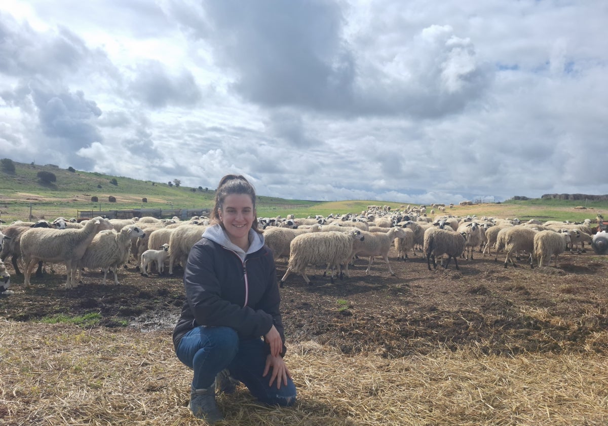 Marina Lázaro, ganadera que se acaba de incorporar al sector primario en Oquillas (Burgos).
