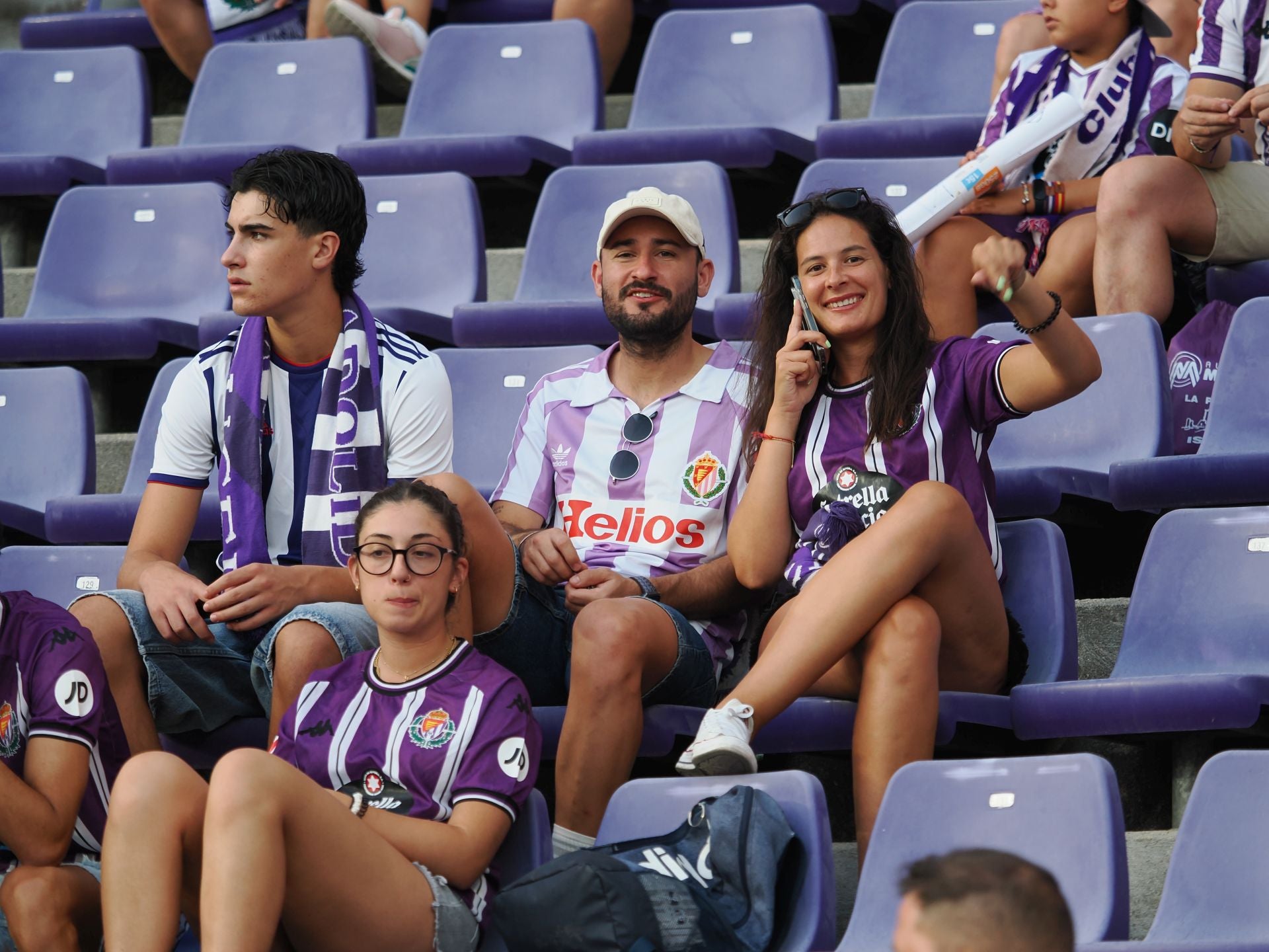 Búscate en la grada del Real Valladolid-Ceuta (3/3)