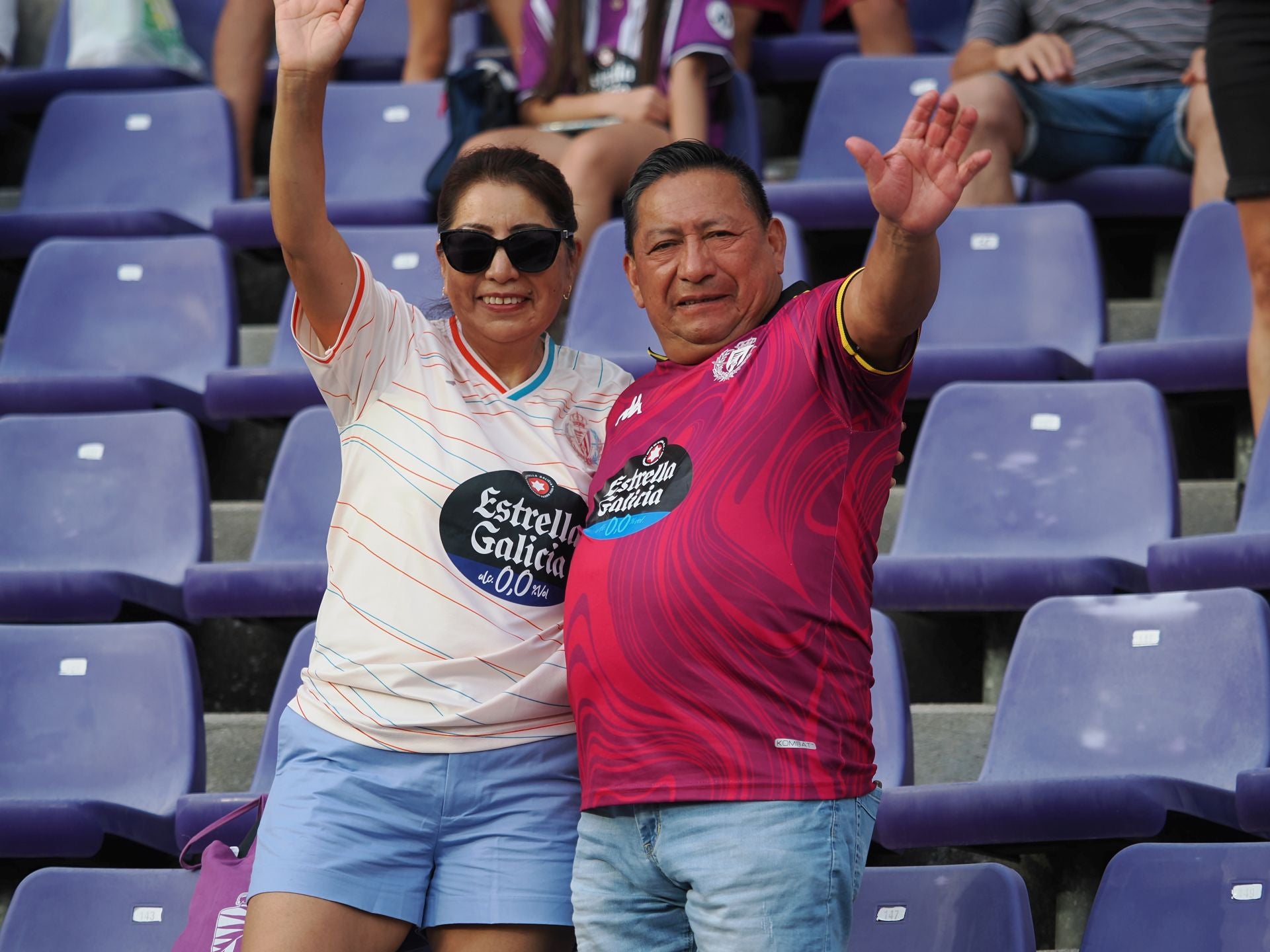 Búscate en la grada del Real Valladolid-Ceuta (3/3)