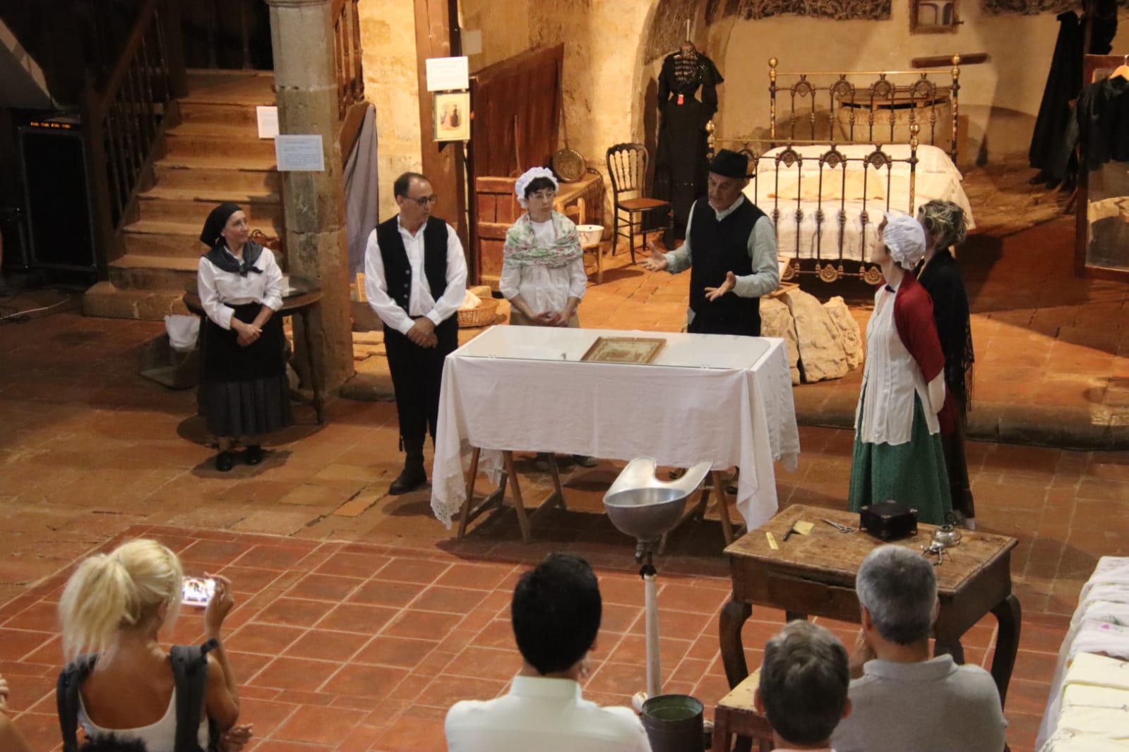 Tordehumos recrea la desgarradora historia de amor de un exvoto de 1903