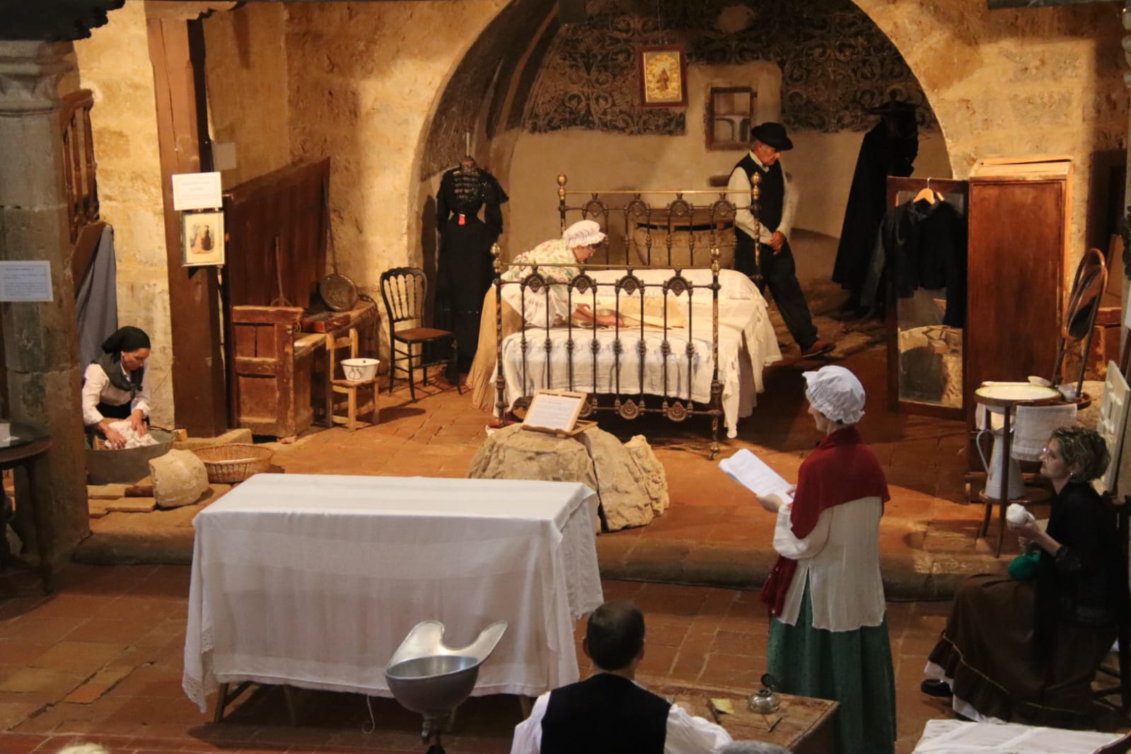 Tordehumos recrea la desgarradora historia de amor de un exvoto de 1903