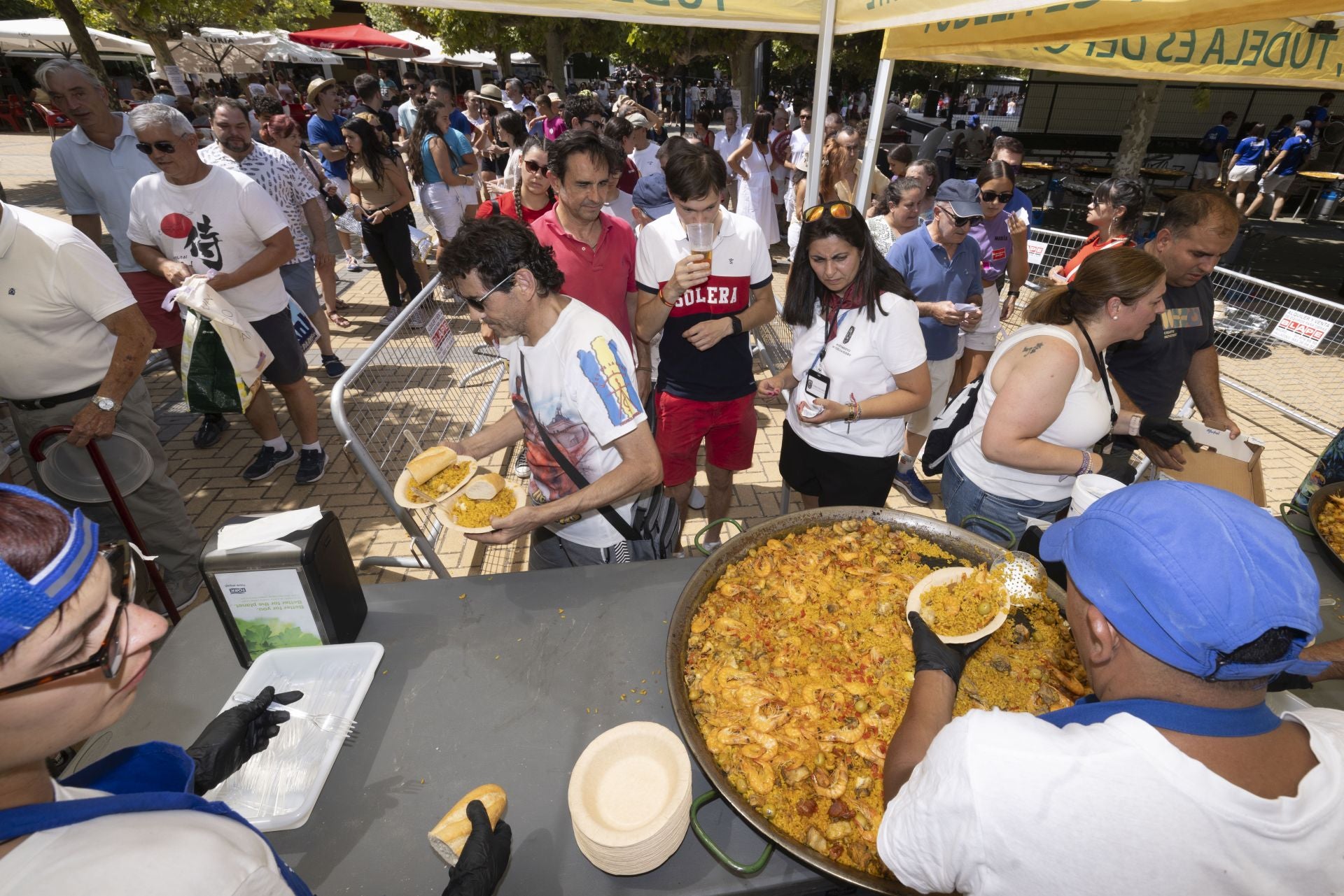 La paellada de Tudela, en imágenes