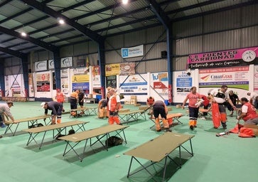 Guardo acoge a evacuados por los incendios