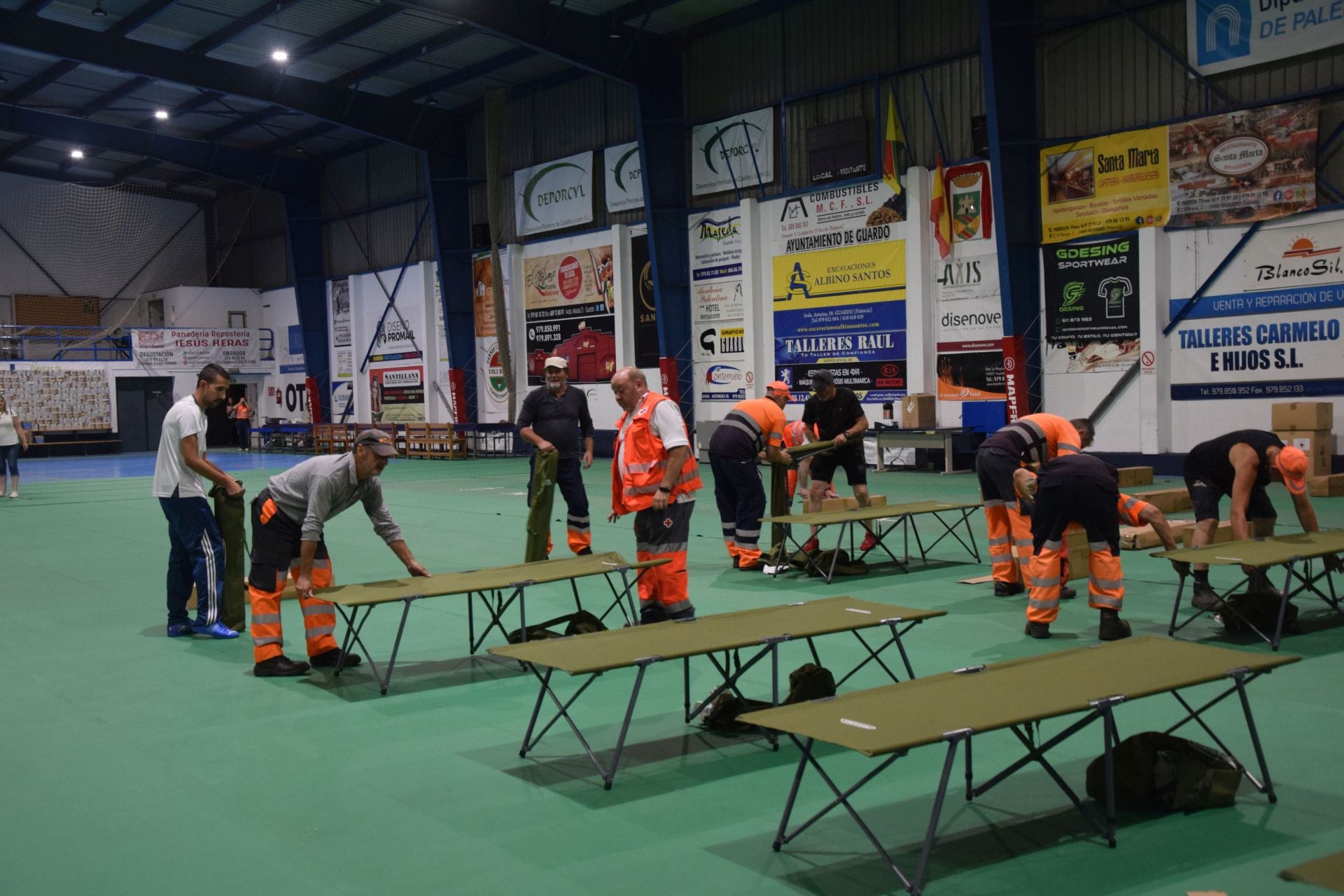 Guardo acoge a evacuados por los incendios