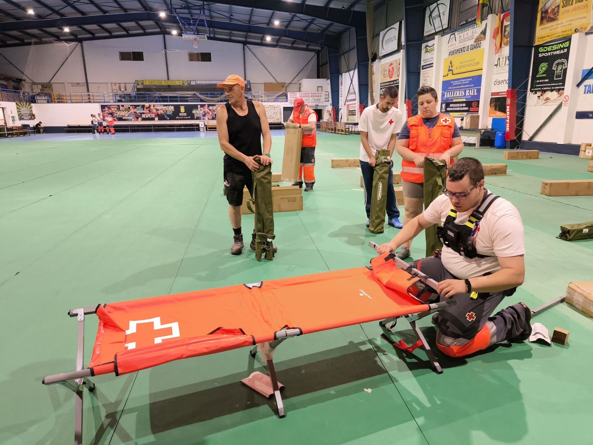 Guardo acoge a evacuados por los incendios