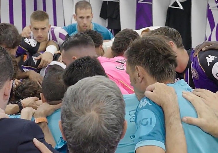 Guilherme lanza el último mensaje al equipo antes de jugar contra el Ceuta.