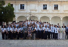 Los cincuenta estudiantes seleccionados para las Becas Europa en la Universidad Francisco de Vitoria.