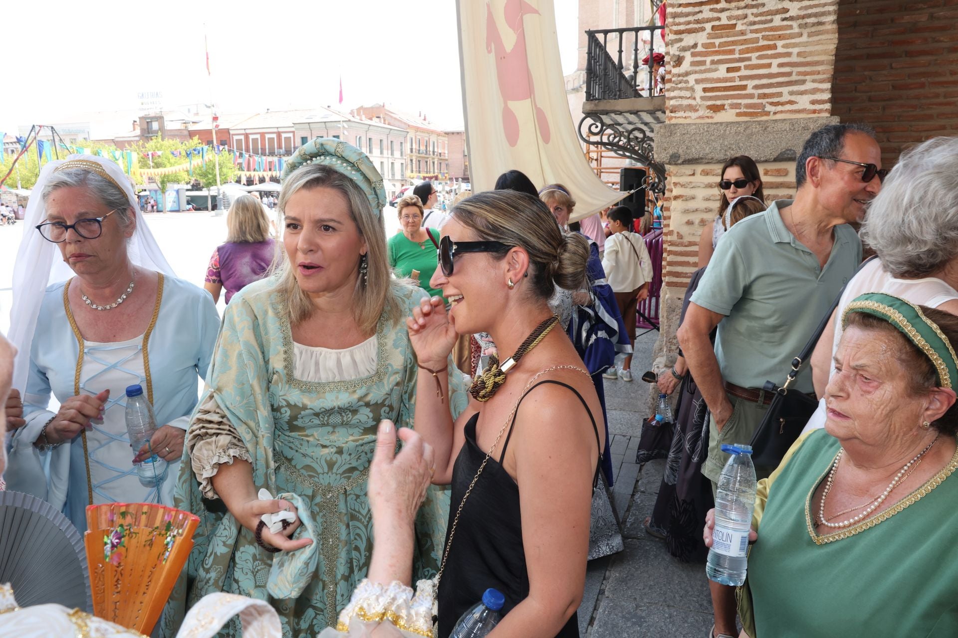 Ambiente en la Feria Renacentista de Medina del Campo este sábado