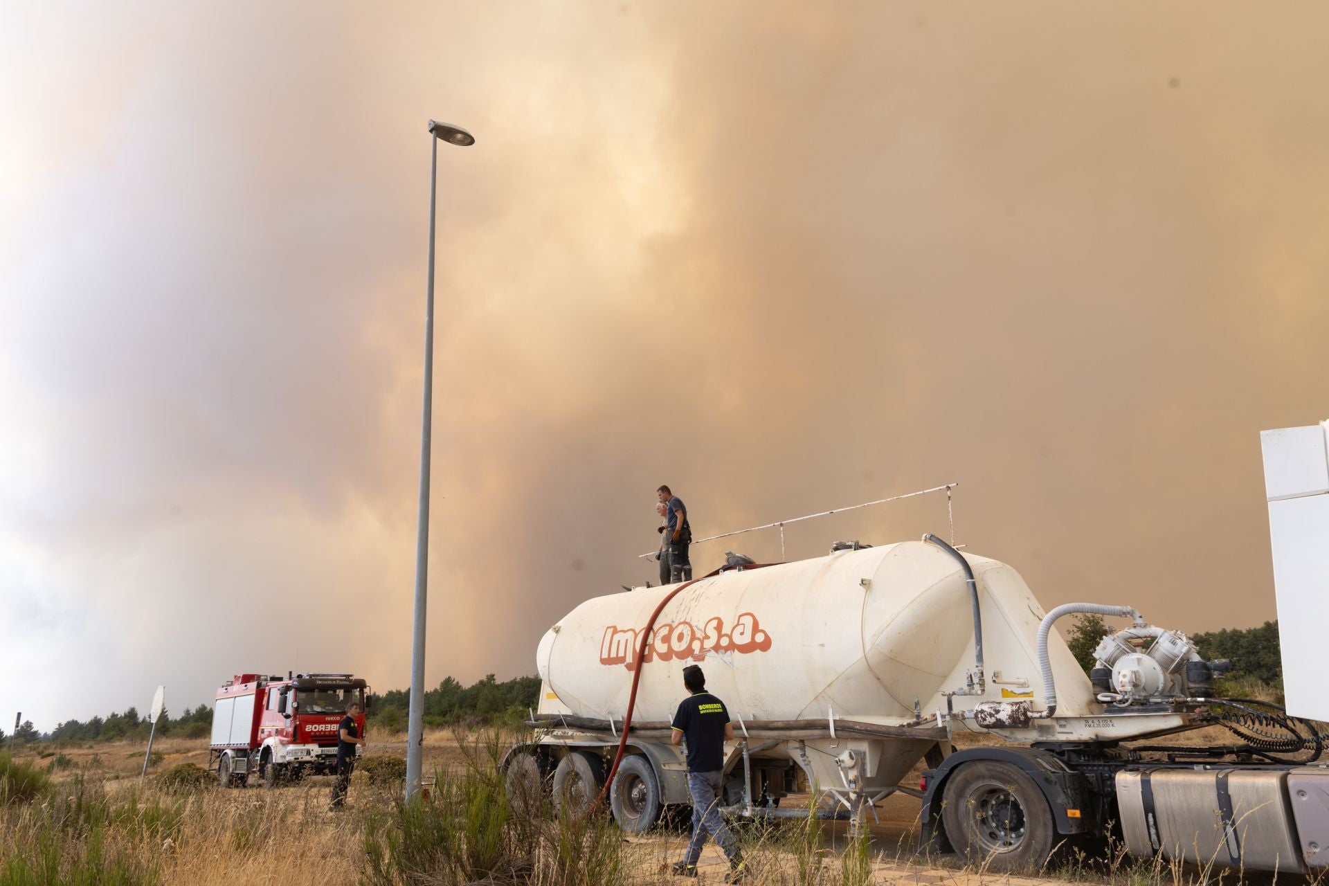 Las imágenes del incendio de Canalejas