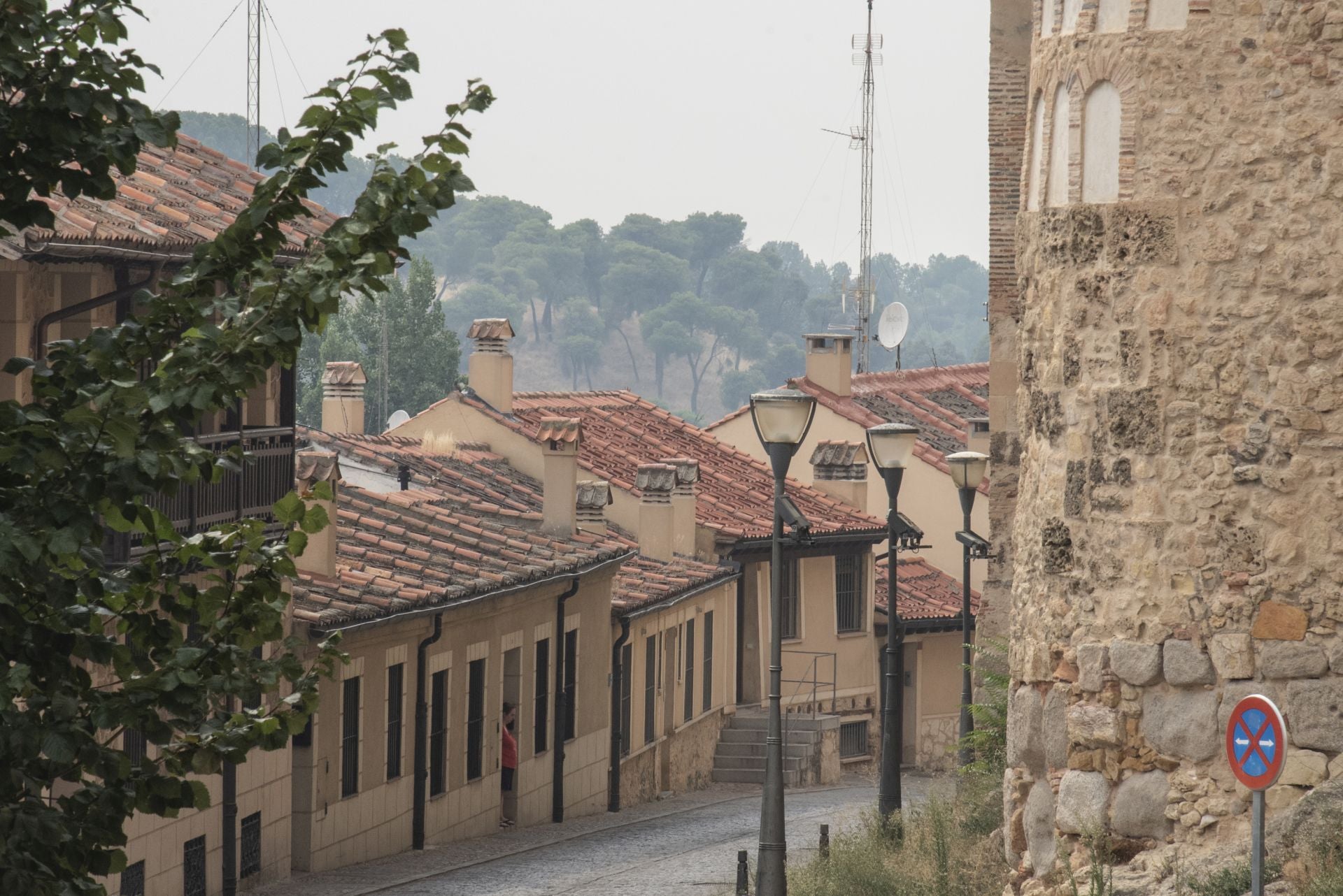 Niebla de humo en Segovia