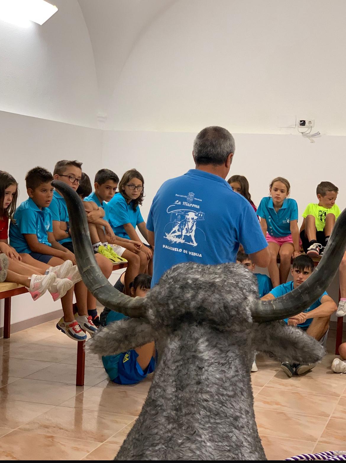 Un juego llamado vaca enmaromada