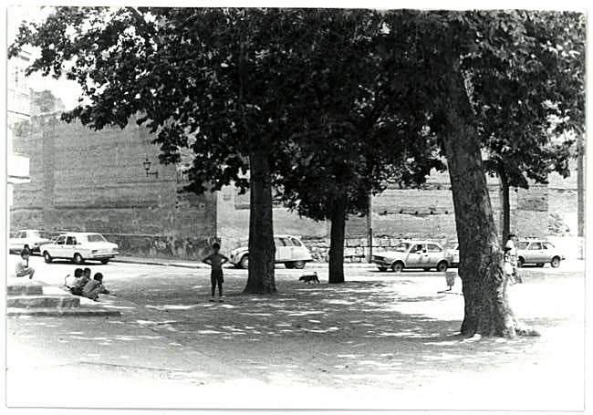 Plaza de la Trinidad en la década de los 80.