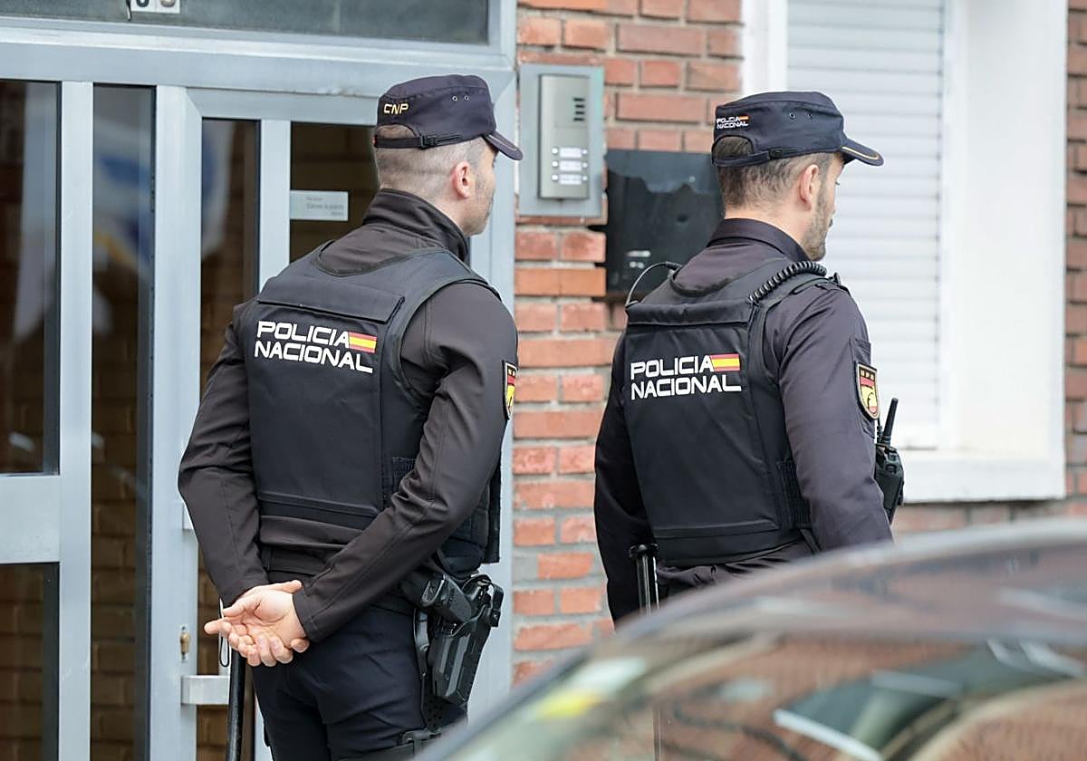 Policía Nacional de Valladolid en Pajarillos, en una imagen de archivo.