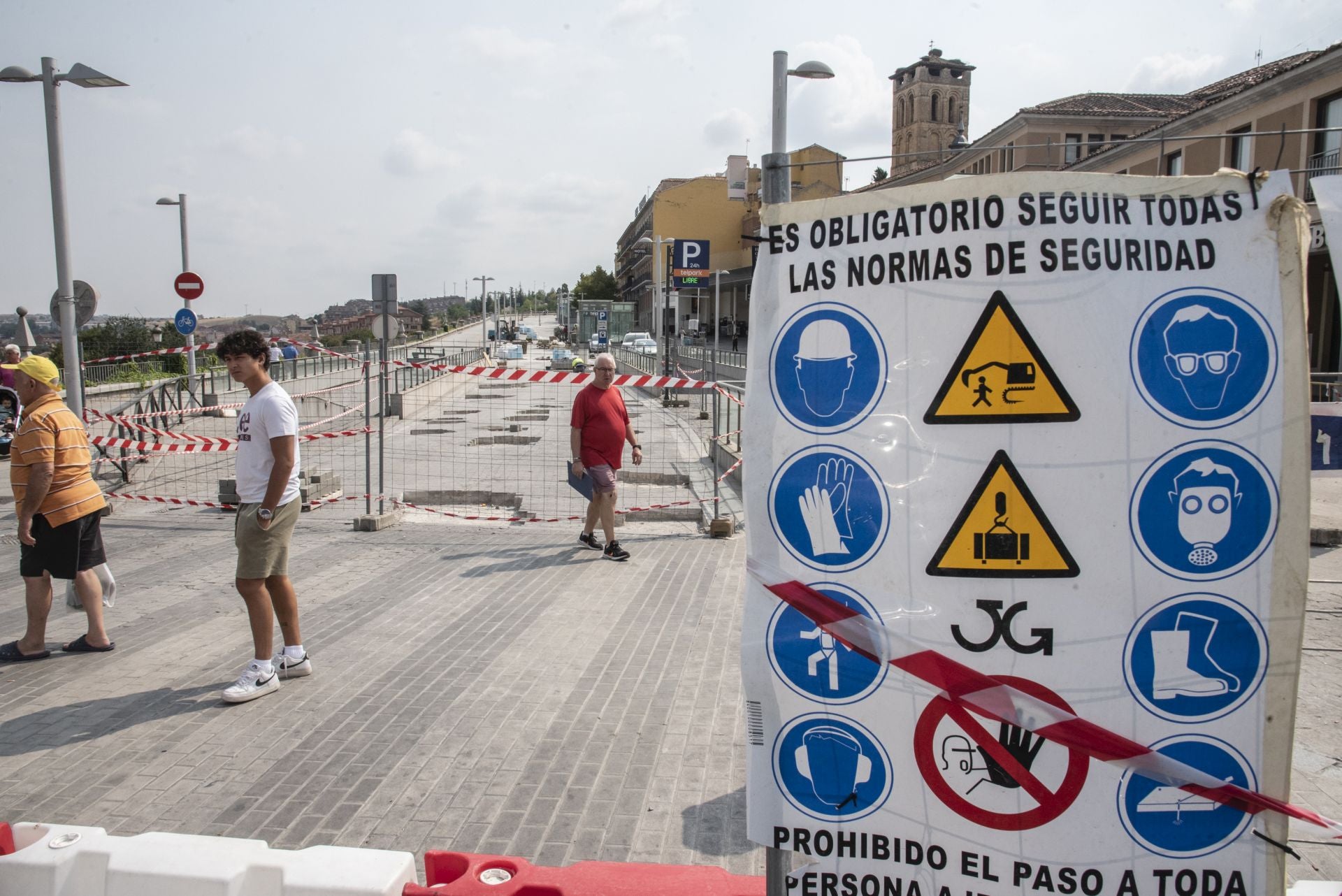 Jornada de atascos y calles cortadas en Segovia