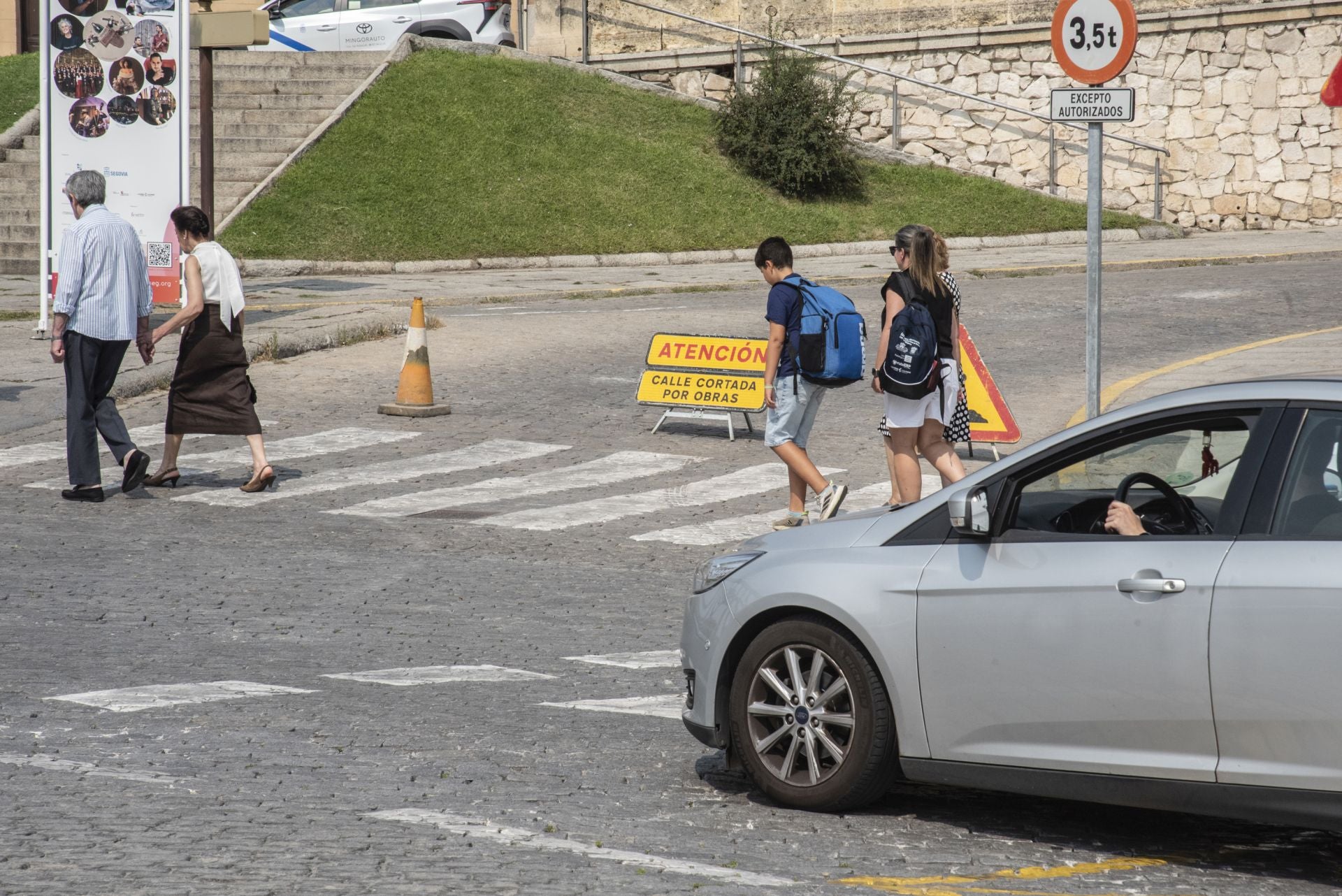 Jornada de atascos y calles cortadas en Segovia
