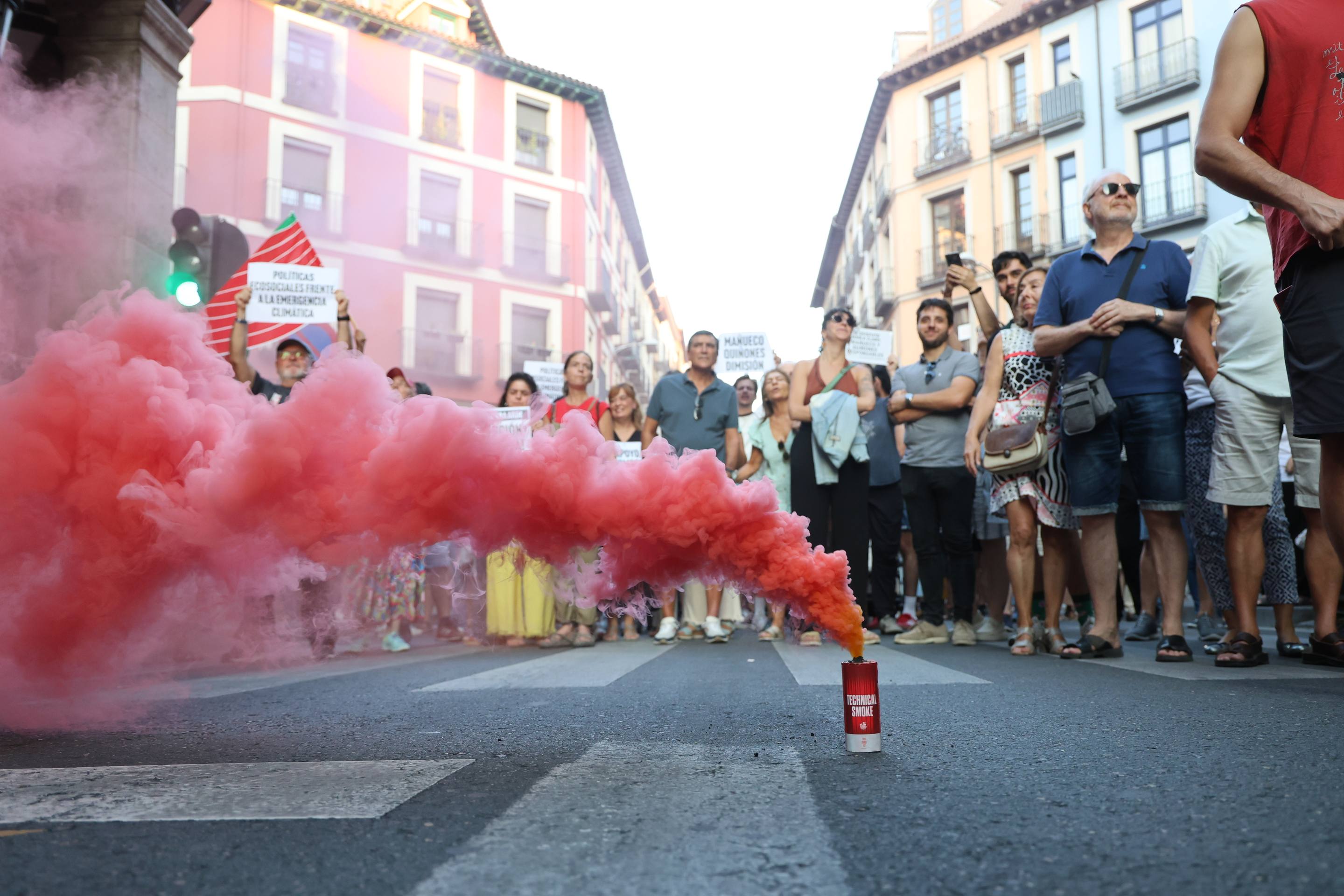 Las imágenes de la manifestación contra la gestión de los incendios de Castilla y León