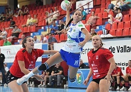 Sandra Monteagudo antes de anotar un gol.