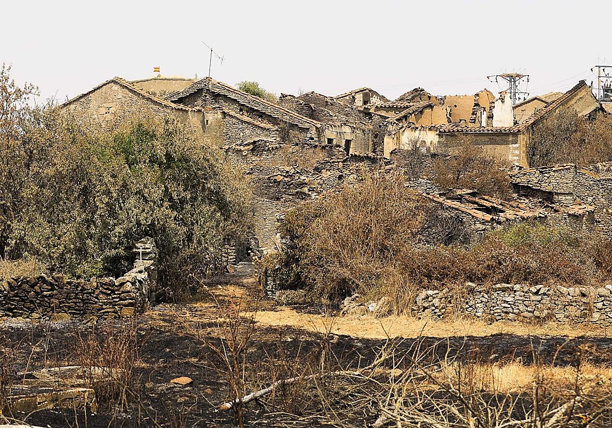 Las imágenes del mayor incendio en la provincia de Salamanca