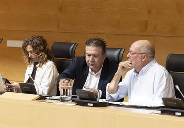 Mañueco dará explicaciones en las Cortes por la gestión de los incendios: «Es responsable de lo que está pasando»