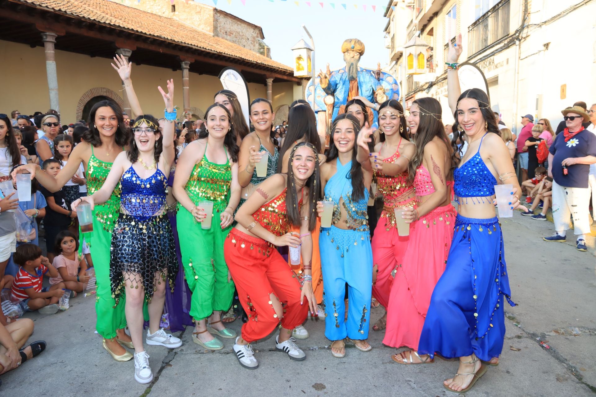 Fotografías del gran desfile de carrozas en Fuentepelayo