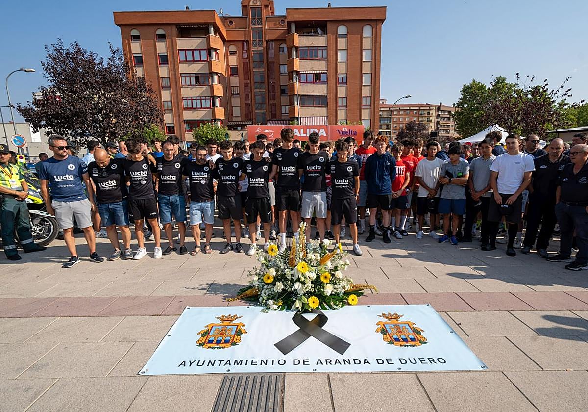 Homenaje este domingo en Aranda de Duero de la Vuelta Ciclista Junior a la Ribera del Duero a Iván Meléndez, el joven corredor fallecido el sábado.