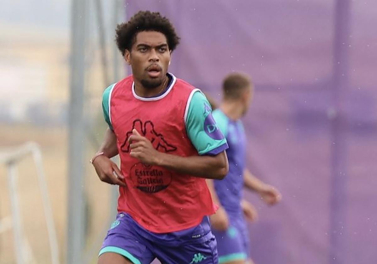 Ponceau, este lunes en el entrenamiento del Real Valladolid.