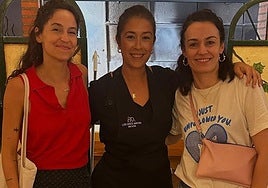 Las actrices Bárbara Mestanza y Sara Rivero, en el restaurante Los Doce Arcos de Traspinedo.