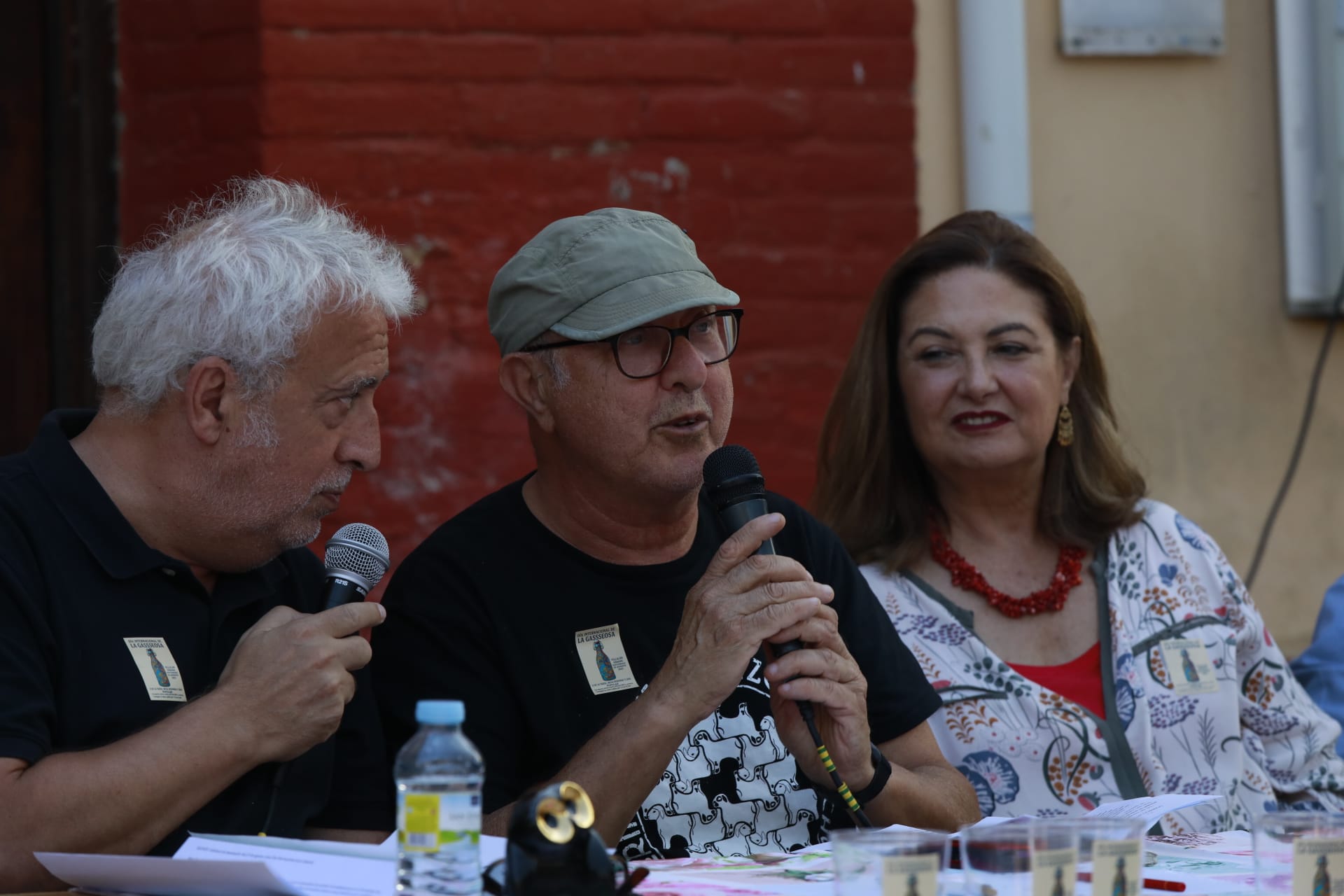 Así vivió Villalán de Campos su primer día internacional de la gaseosa