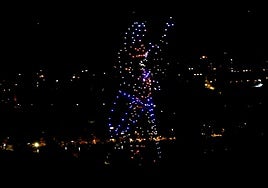 Espectáculo de drones durante las fiestas de Valladolid 2024.