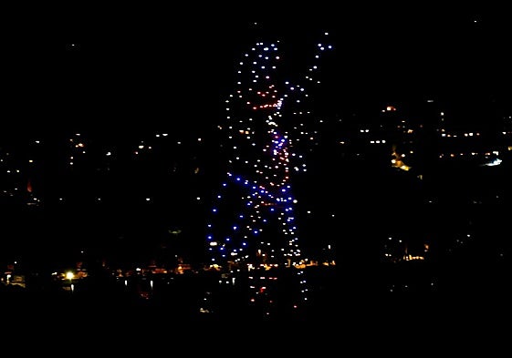 Espectáculo de drones durante las fiestas de Valladolid 2024.