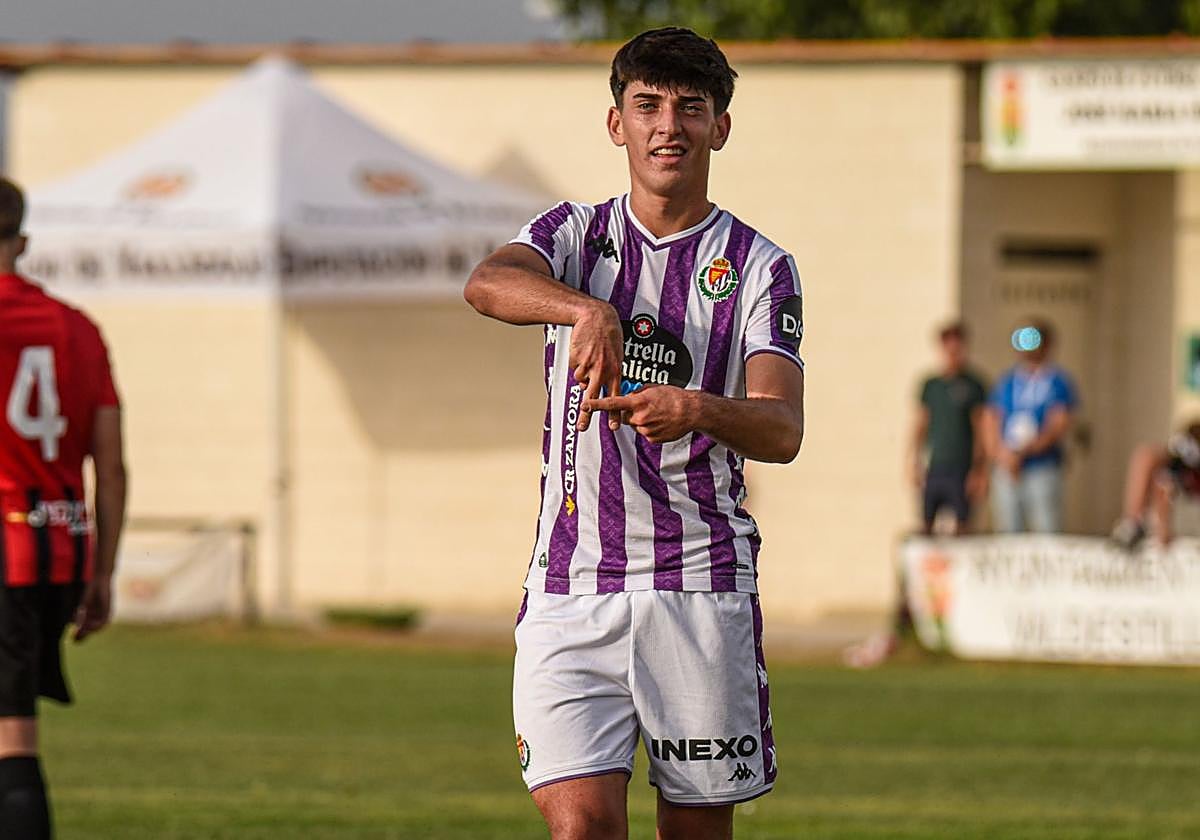 Tommy celebra su gol ante el Laguna.