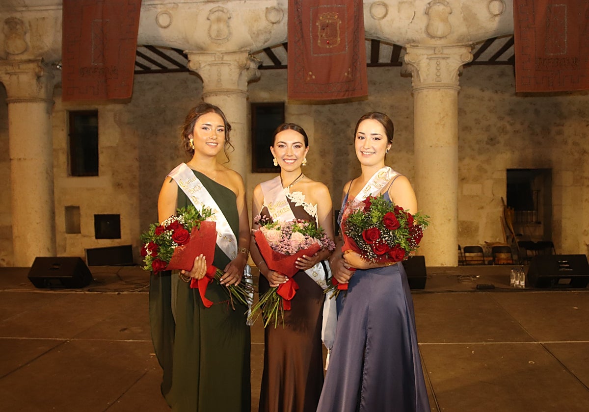 Corregidora y damas en su presentación oficial
