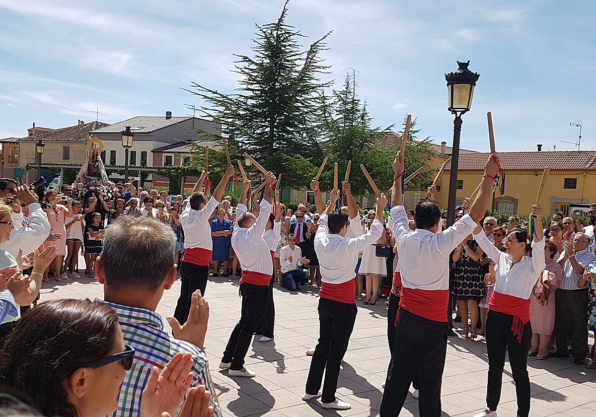 Devoción, tradición y gastronomía se unen en Abades