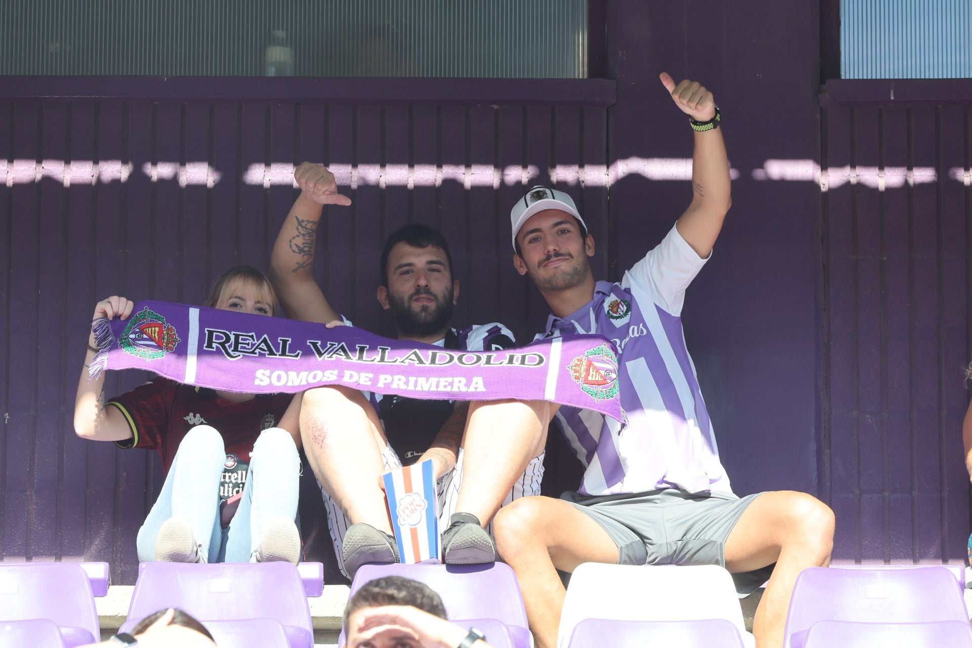 Búscate en la grada del Real Valladolid (3/4)
