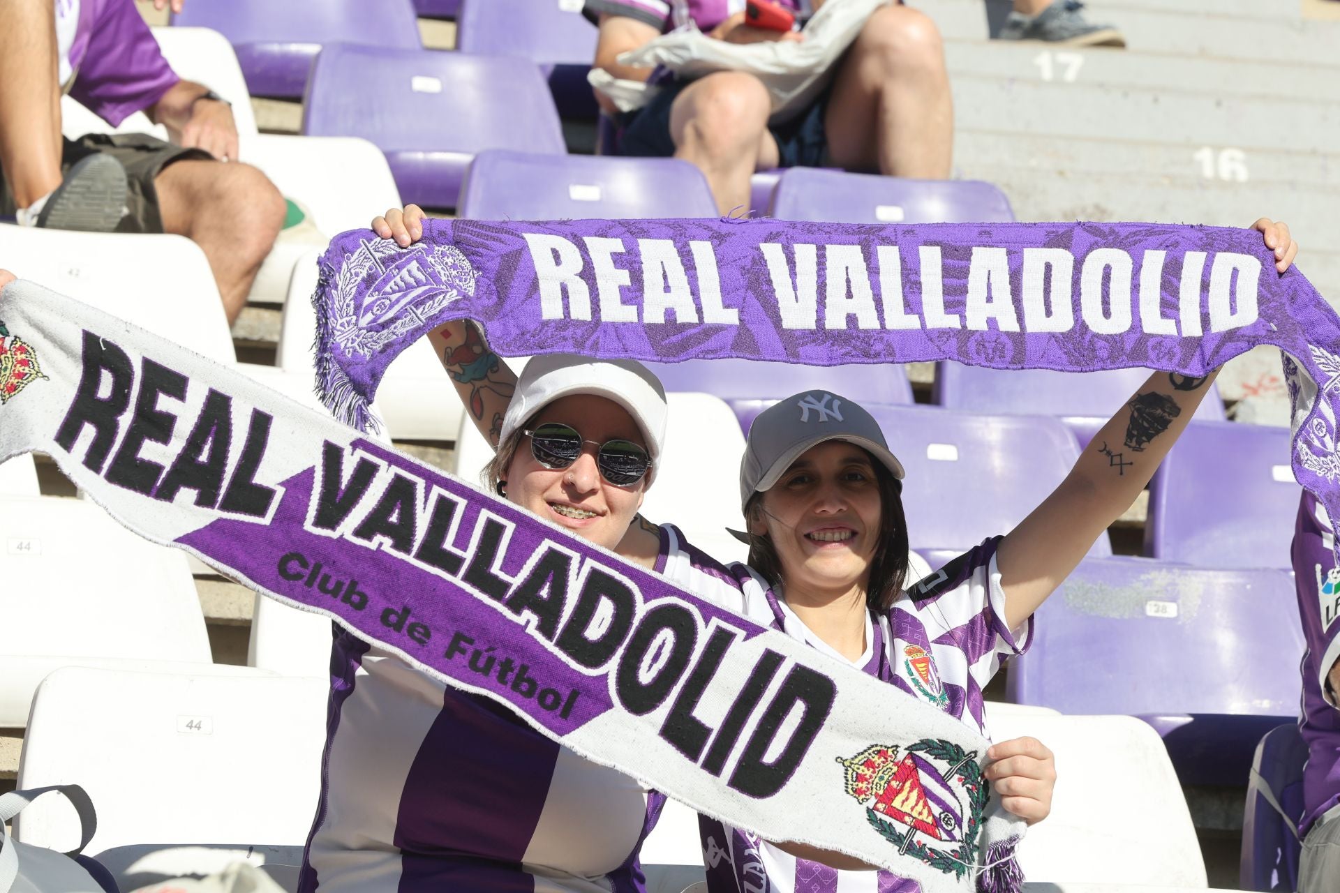 Búscate en la grada del Real Valladolid (1/4)