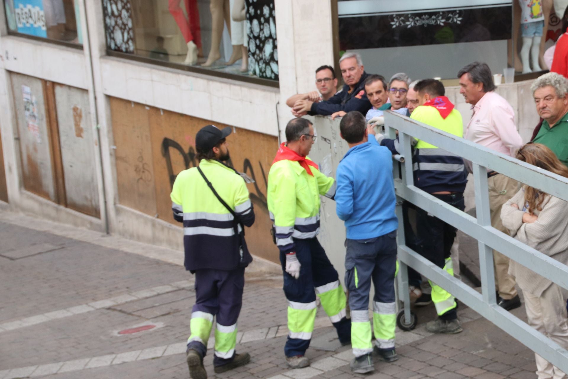 Fotos del ambiente en Cuéllar durante el primero de sus encierros
