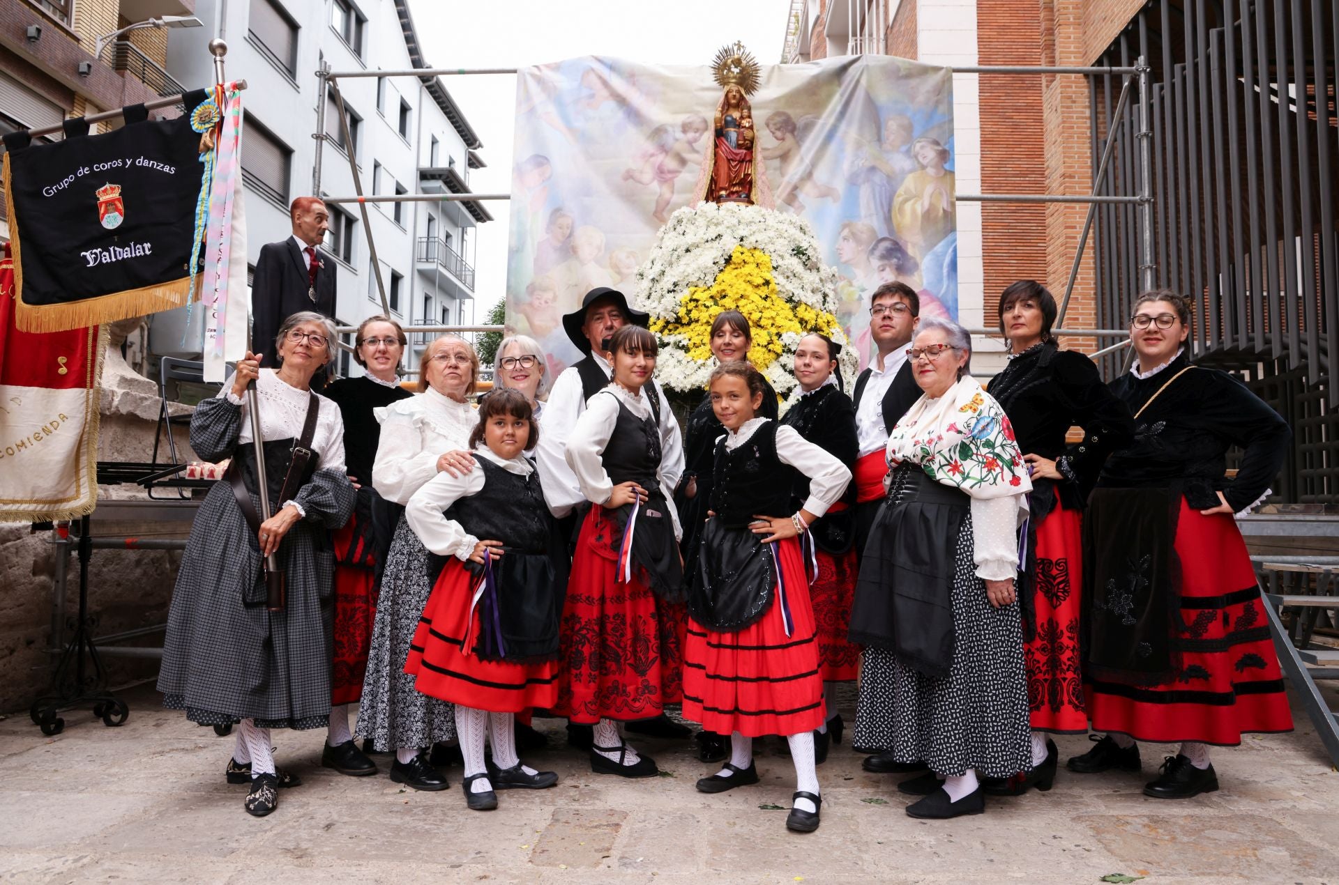 Ofrenda floral y misa en honor a la Virgen de San Lorenzo, patrona de Valladolid