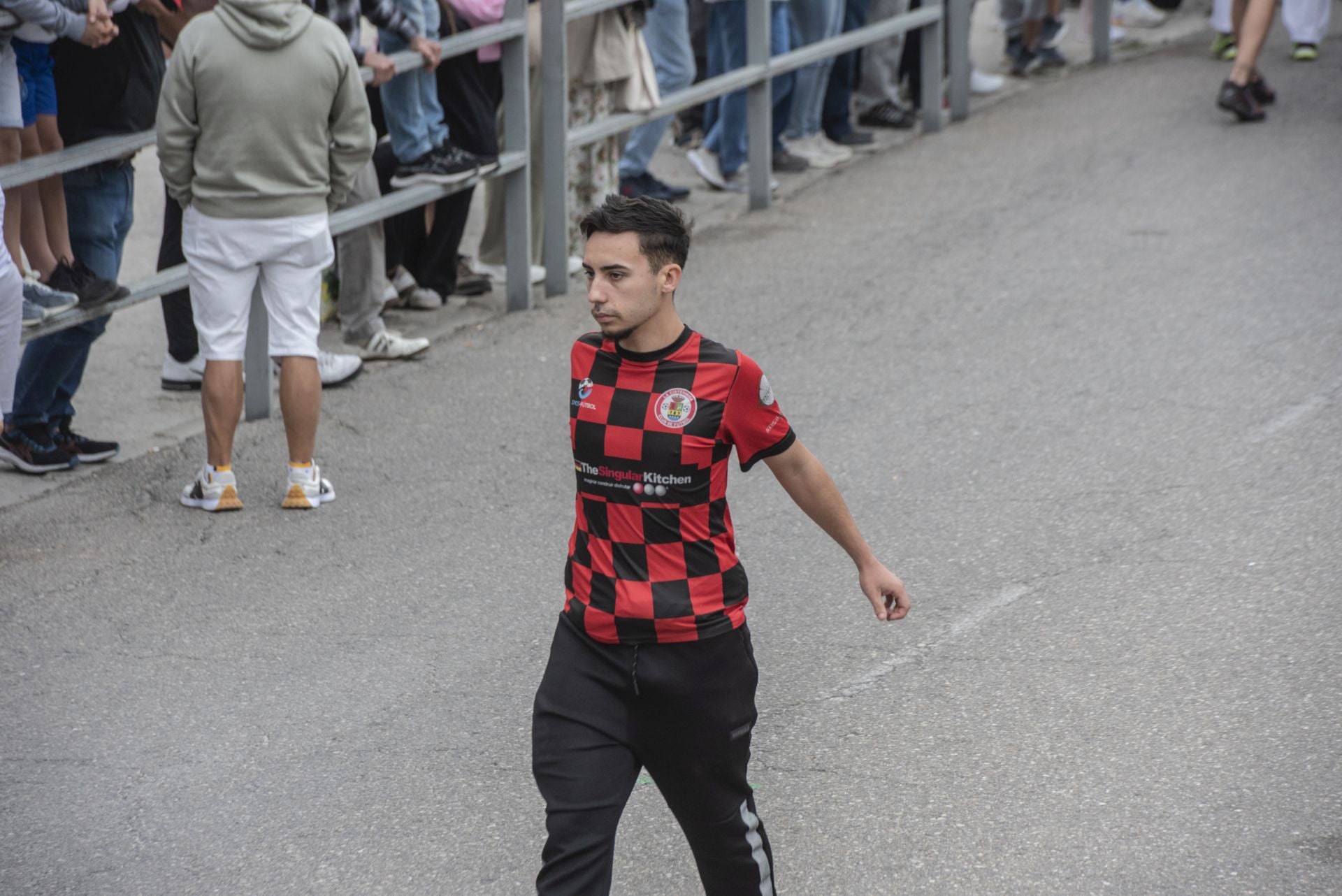 Fotos del ambiente en Cuéllar durante el primero de sus encierros