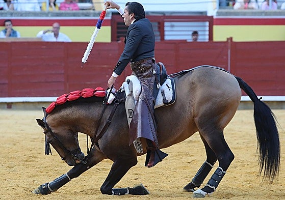 Ventura, a lomos de Bronce.