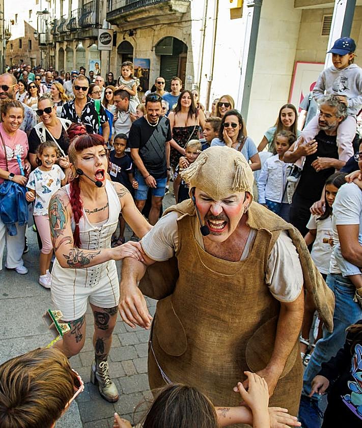 Imagen secundaria 2 - Vicente