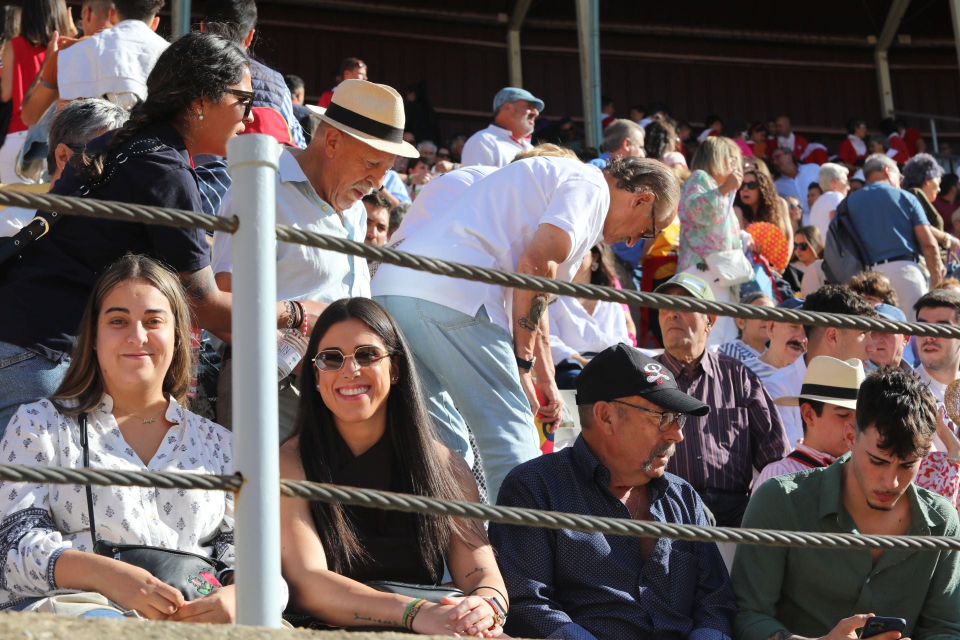 Así disfrutó el público de Palencia de la corrida de rejones