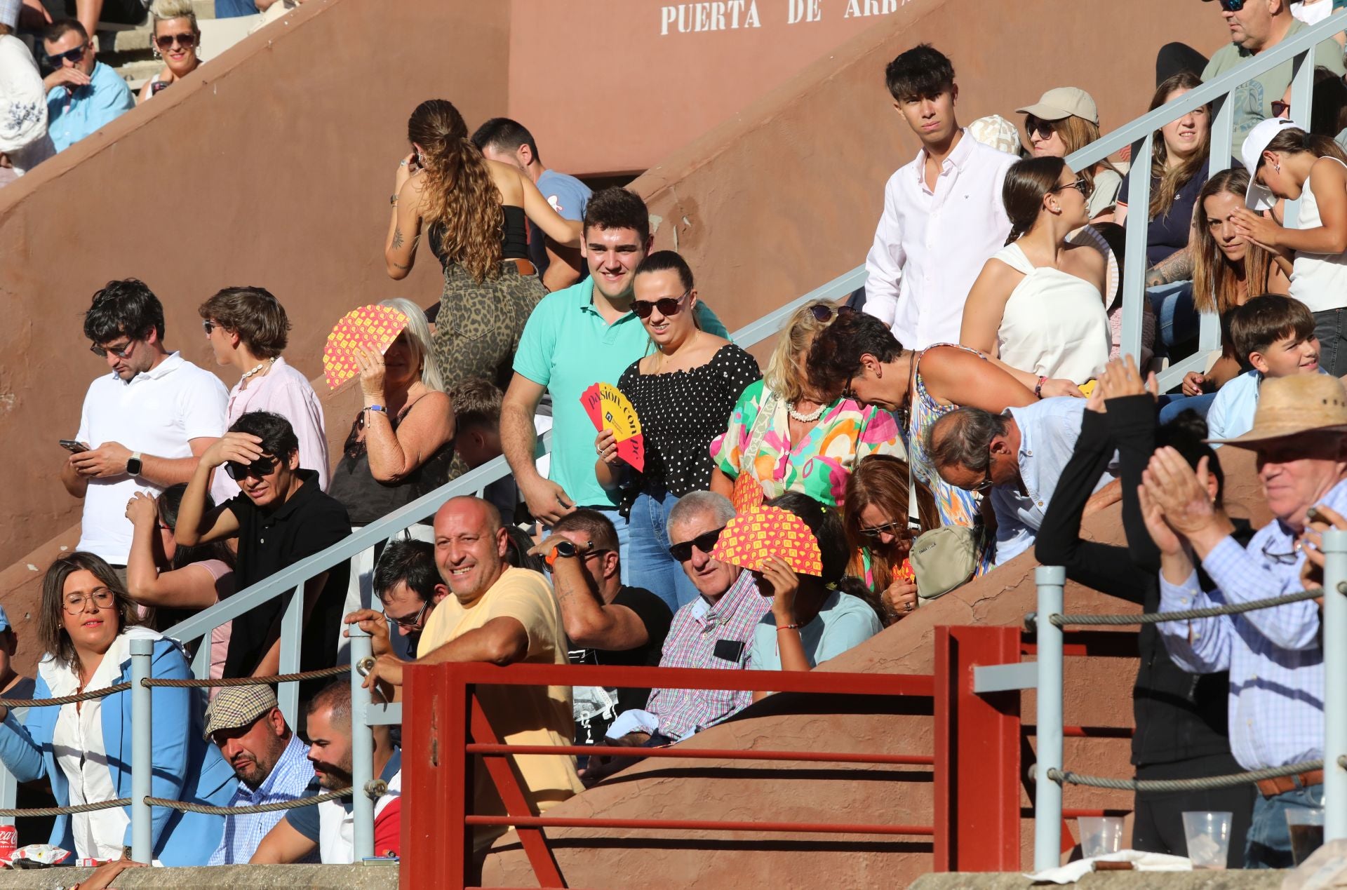 Así disfrutó el público de Palencia de la corrida de rejones