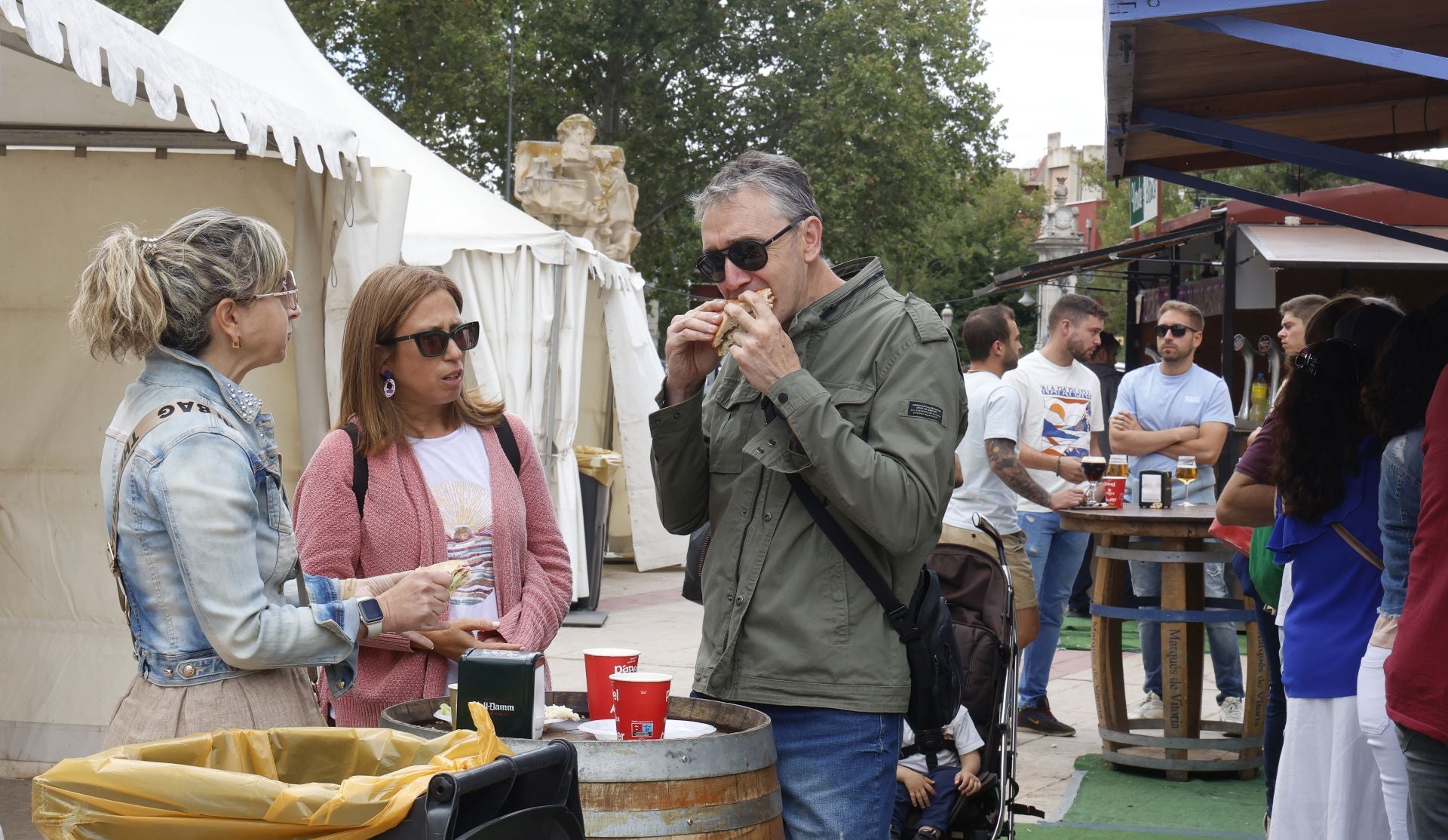 La oferta gastronómica de San Antolín llena las calles de gente