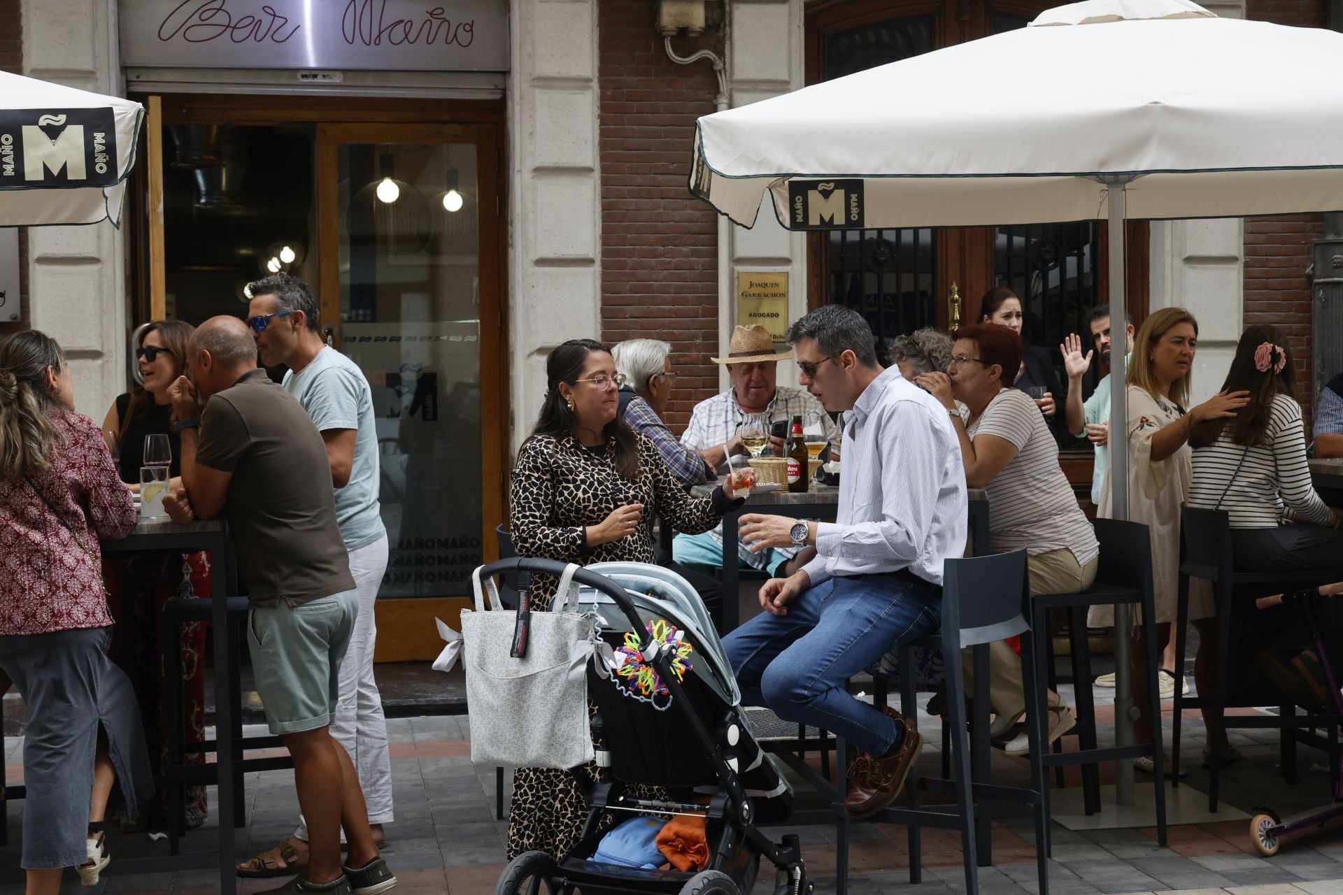 Los palentinos llenan las calles por San Antolín