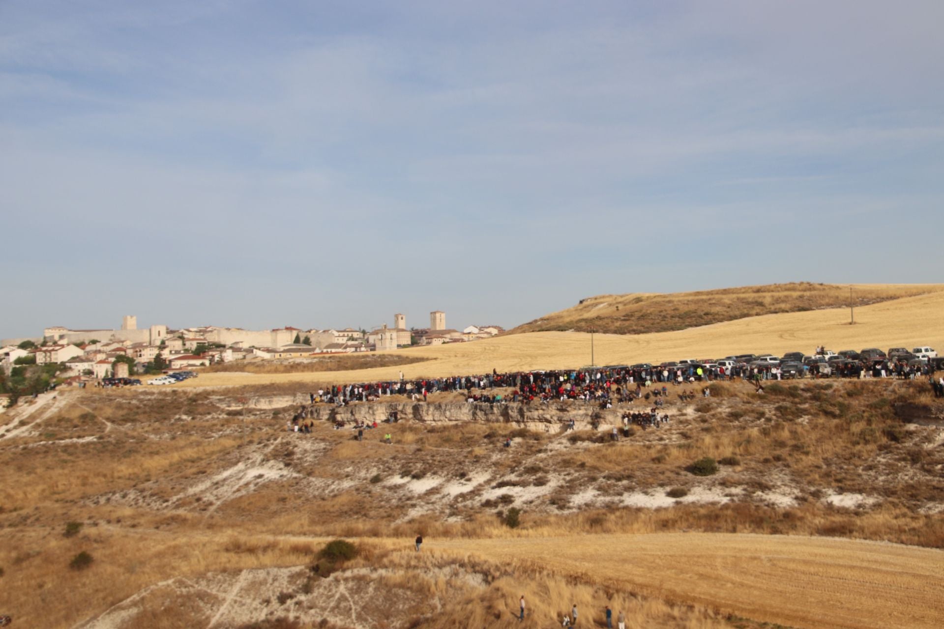 Fotos del tercer encierro de Cuéllar por el campo y el pinar